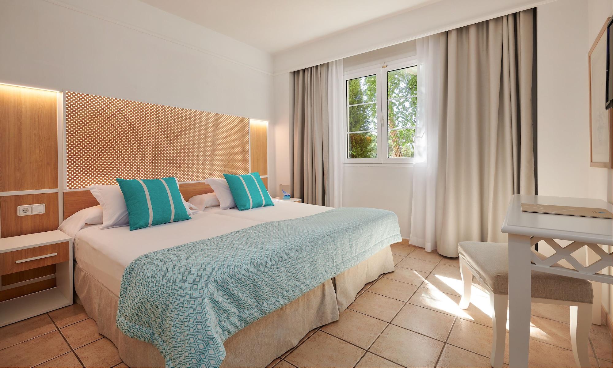 Grupotel Club Turquesa Mar Ситадела Екстериор снимка